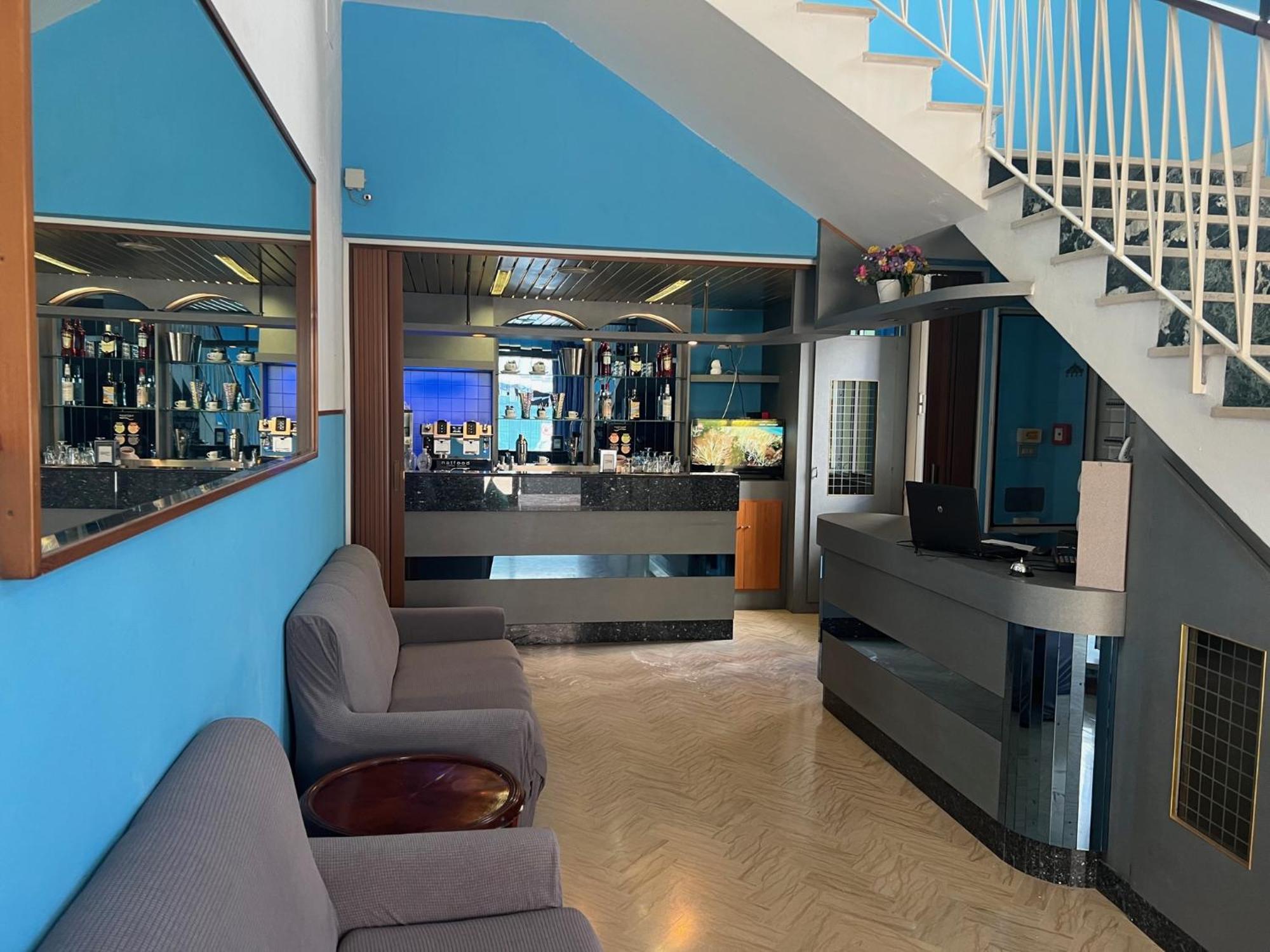 Hotel Estense Rimini Dış mekan fotoğraf
