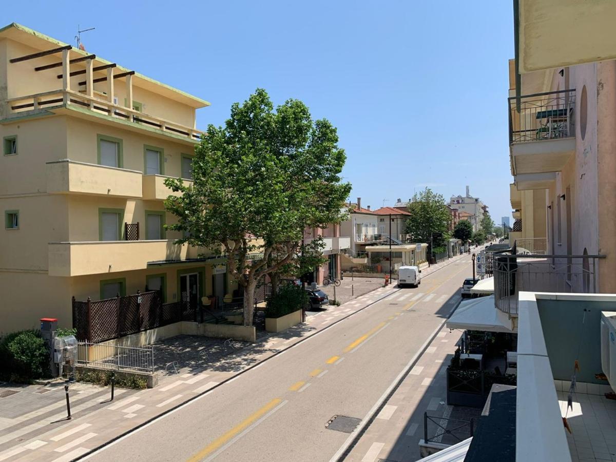 Hotel Estense Rimini Dış mekan fotoğraf