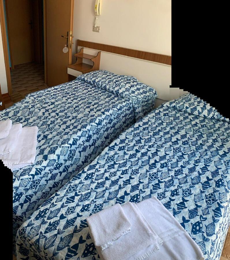 Hotel Estense Rimini Dış mekan fotoğraf